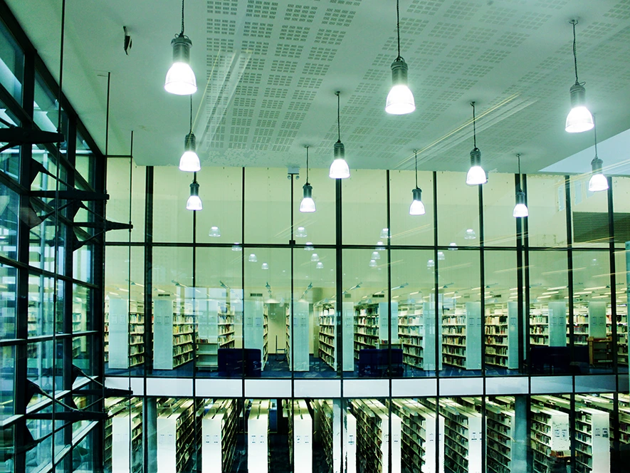 UNIVERSITY OF HERTFORDSHIRE