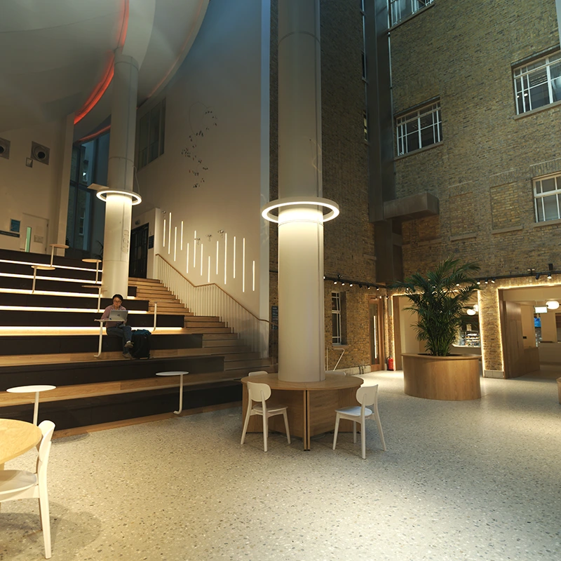 LONDON SCHOOL
OF HYGIENE <br>&
TROPICAL MEDICINE
